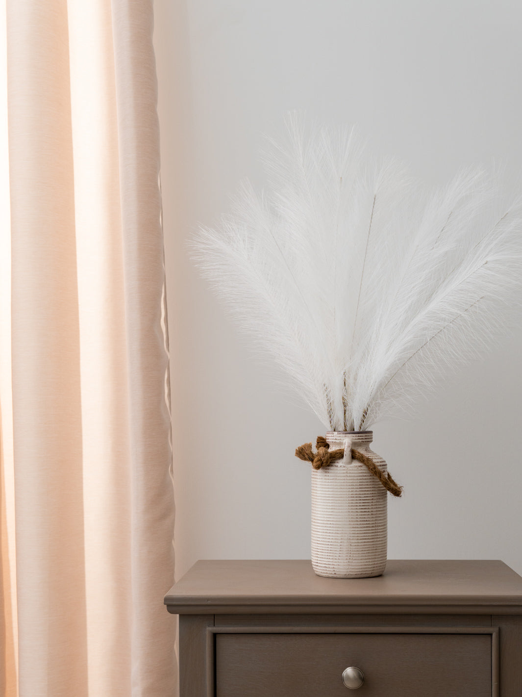 Faux Pampas Grass - White (5 Stems)